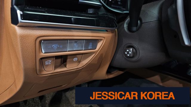 2023 Genesis G80 (RG3) - Thumbnail 11