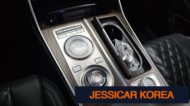 2022 Genesis GV80 - Thumbnail 15