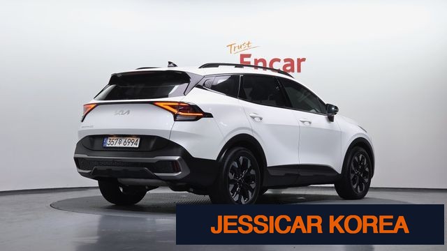 2023 Kia Sportage 5th Gen - Thumbnail 3