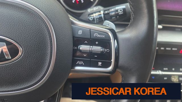 2021 Kia Carnival 4th Gen - Thumbnail 15