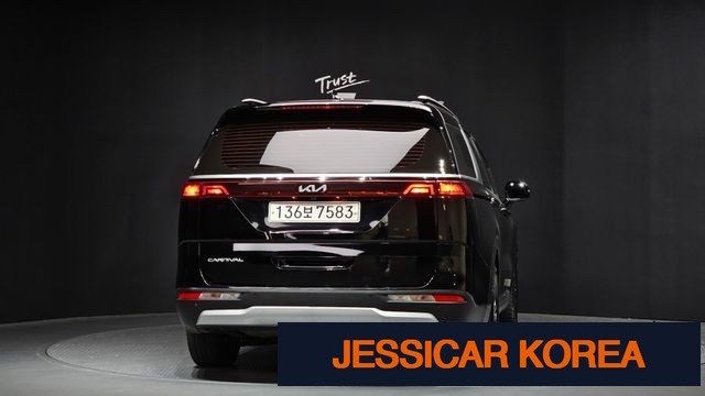 2022 Kia Carnival 4th Gen - Thumbnail 8