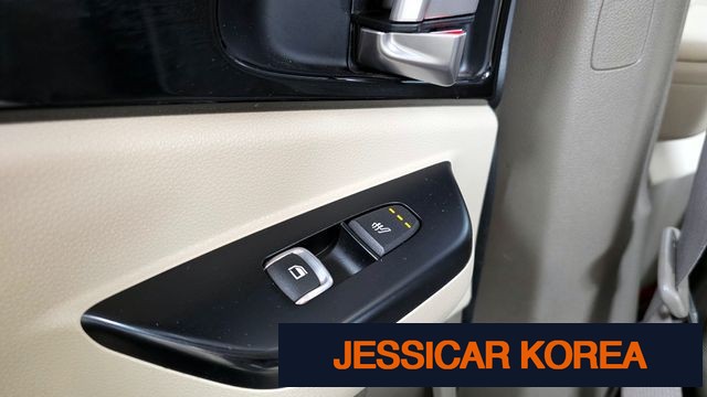 2022 Kia Carnival 4th Gen - Thumbnail 10