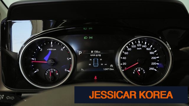 2022 Kia Carnival 4th Gen - Thumbnail 11