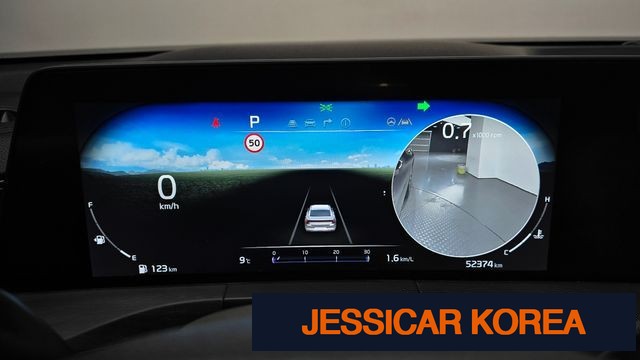 2022 Kia K8 - Thumbnail 3