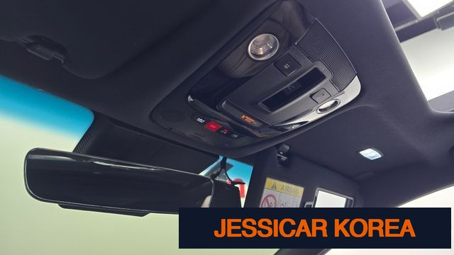 2022 Kia K8 - Thumbnail 13