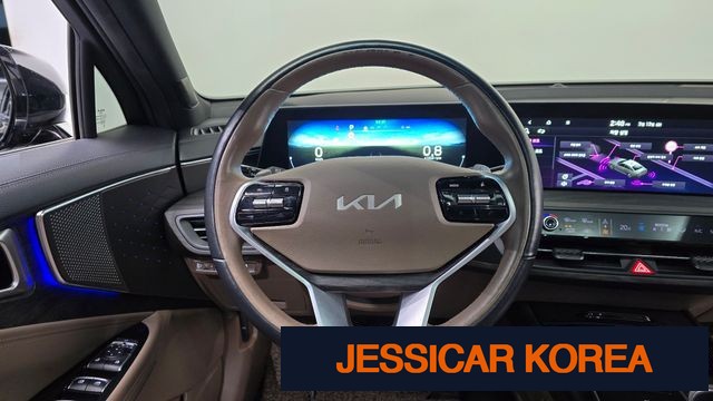 2022 Kia K8 - Thumbnail 16
