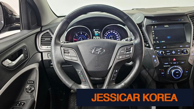 2015 Hyundai Santa Fe DM - Thumbnail 2