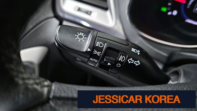 2015 Hyundai Santa Fe DM - Thumbnail 10