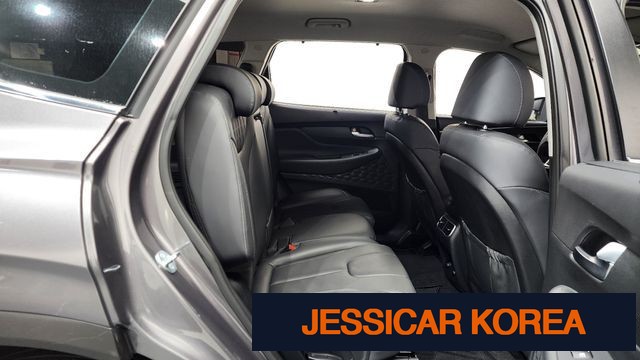 2023 Hyundai The New Santa Fe - Thumbnail 18