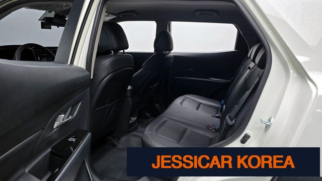 2024 KG Mobility Beautiful Korando - Thumbnail 4