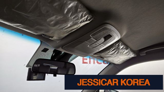 2024 KG Mobility Beautiful Korando - Thumbnail 5