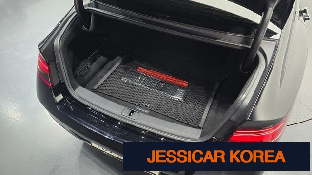 2022 Genesis G90 (RS4) - Thumbnail 13