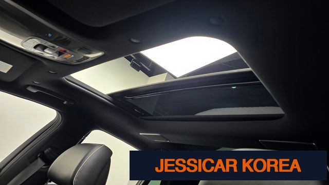 2022 Genesis G90 (RS4) - Thumbnail 14