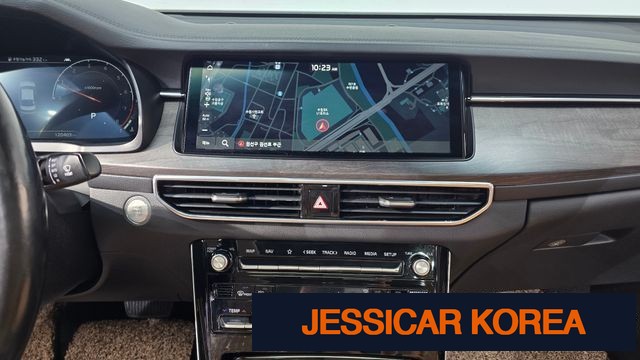 2020 Kia K7 Premier - Thumbnail 11