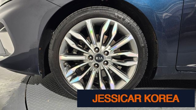 2020 Kia K7 Premier - Thumbnail 12