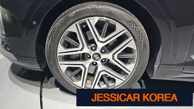 2023 Hyundai Grandeur (GN7) - Thumbnail 3