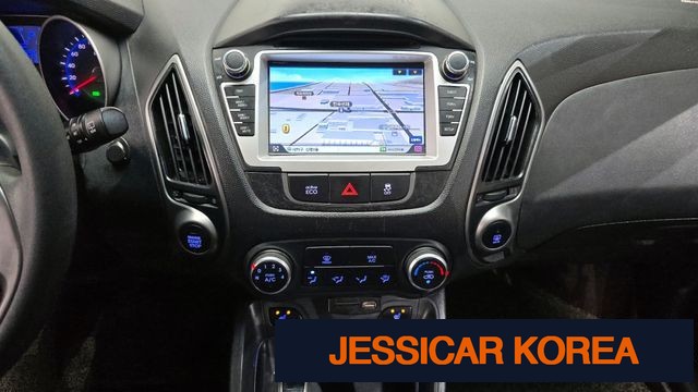 2015 Hyundai new tucson ix - Thumbnail 4