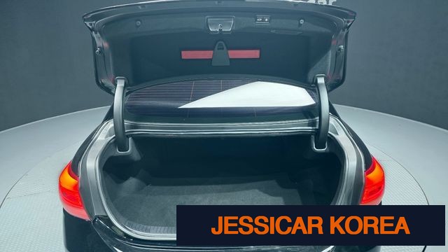 2013 Kia K9 - Thumbnail 5