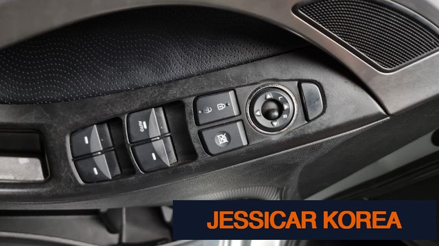 2011 Hyundai Avante MD - Thumbnail 3