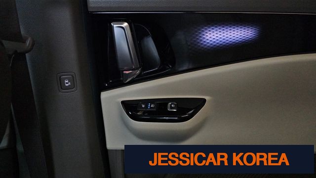 2021 Kia Carnival 4th Gen - Thumbnail 18