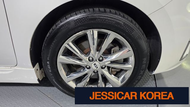 2019 Kia The New Carnival - Thumbnail 3