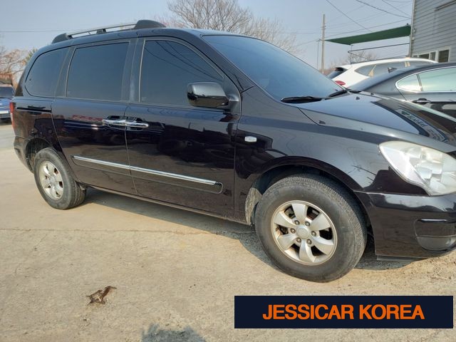2008 Kia grand carnival - Thumbnail 8