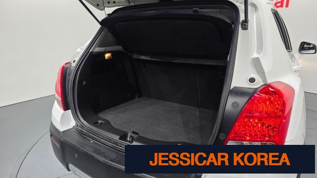 2016 Chevrolet Trax - Thumbnail 16