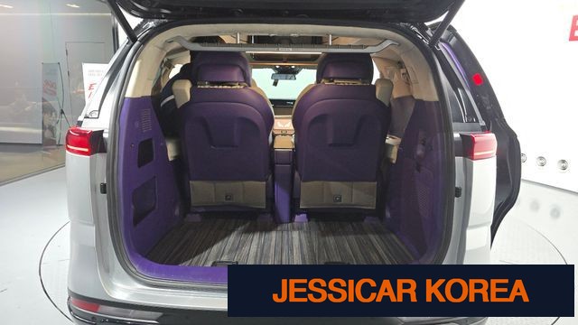 2023 Kia Carnival 4th Gen - Thumbnail 8