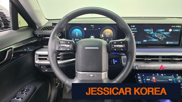 2025 Hyundai Grandeur (GN7) - Thumbnail 10