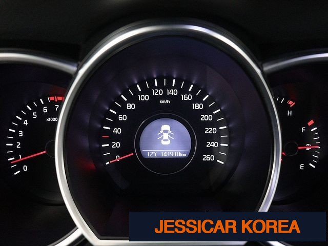 2014 Kia The New K5 - Thumbnail 11