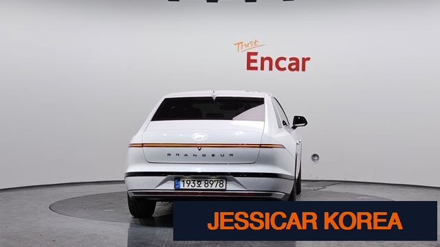 2023 Hyundai Grandeur (GN7) - Thumbnail 14