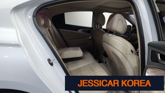 2018 Genesis G70 - Thumbnail 11