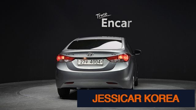 2011 Hyundai Avante MD - Thumbnail 8