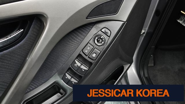 2011 Hyundai Avante MD - Thumbnail 16