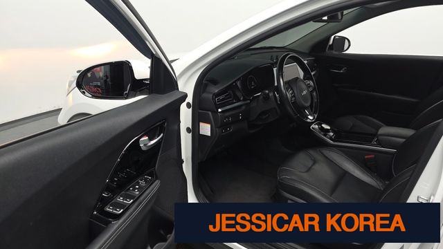 2022 Kia Niro EV - Thumbnail 7