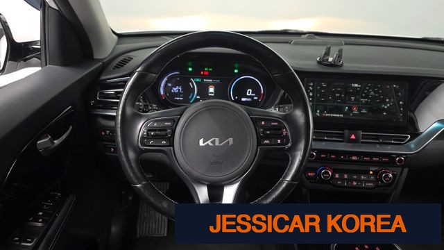 2022 Kia Niro EV - Thumbnail 14