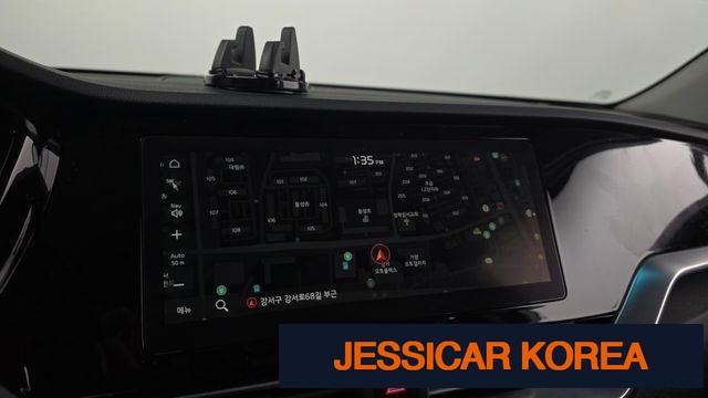 2022 Kia Niro EV - Thumbnail 17