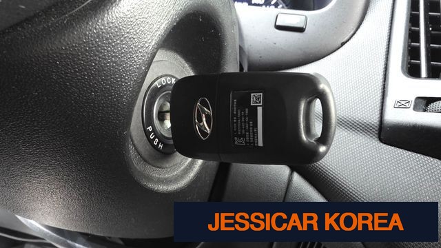 2011 Hyundai i30 - Thumbnail 2