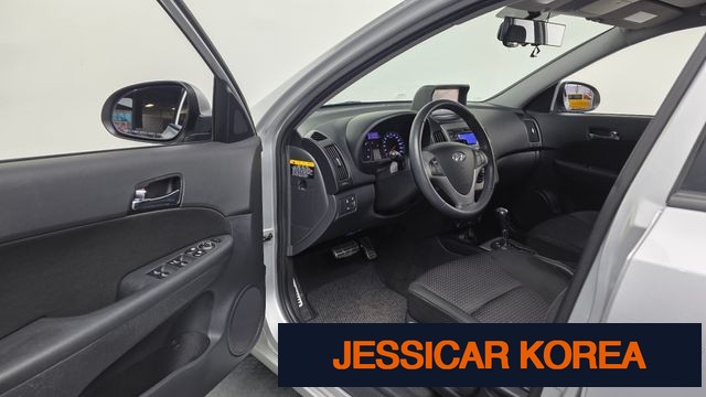 2011 Hyundai i30 - Thumbnail 7