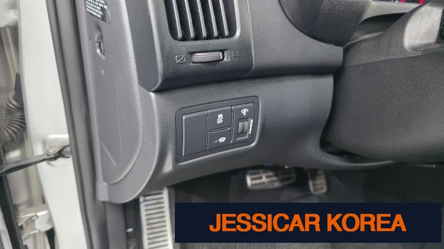 2011 Hyundai i30 - Thumbnail 8