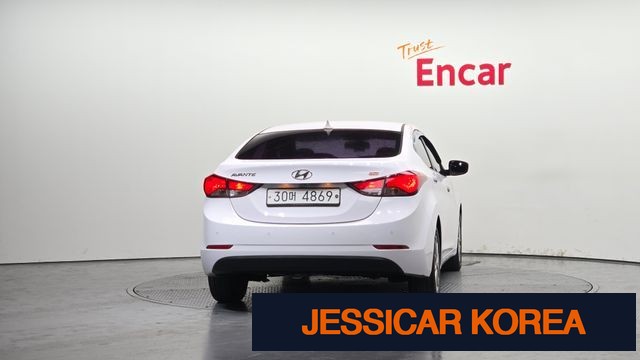2014 Hyundai The New Avante - Thumbnail 12