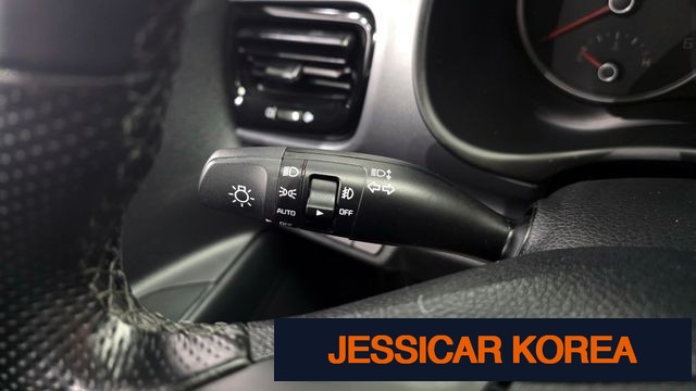 2018 Kia stonic - Thumbnail 10