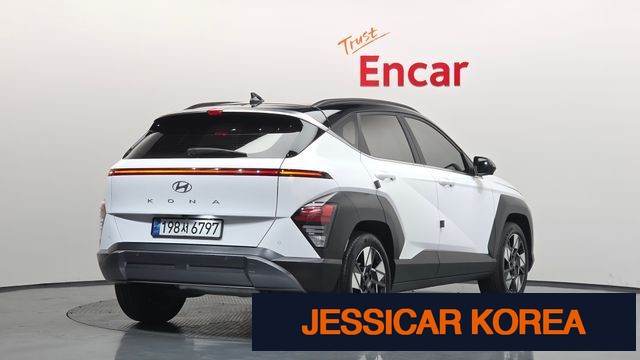 2023 Hyundai Kona Hybrid (SX2) - Thumbnail 17