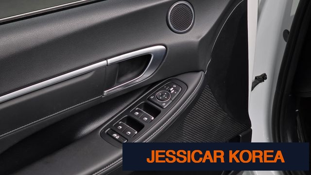2022 Hyundai Sonata (DN8) - Thumbnail 2