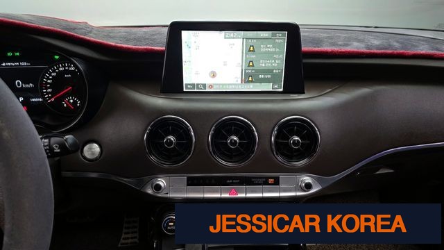 2020 Kia Stinger - Thumbnail 3