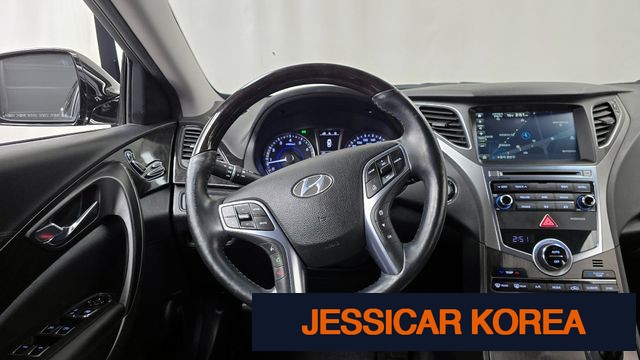 2015 Hyundai Grandeur HG - Thumbnail 3