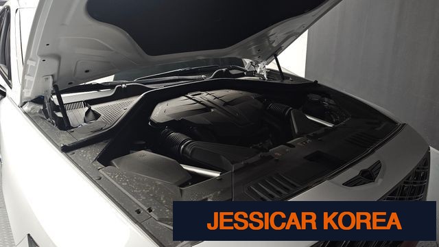 2026 Genesis GV80 - Thumbnail 13