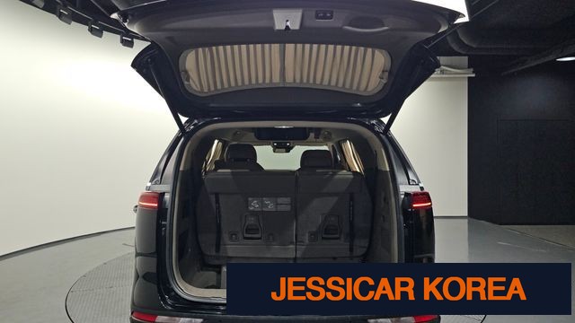 2021 Kia Carnival 4th Gen - Thumbnail 17