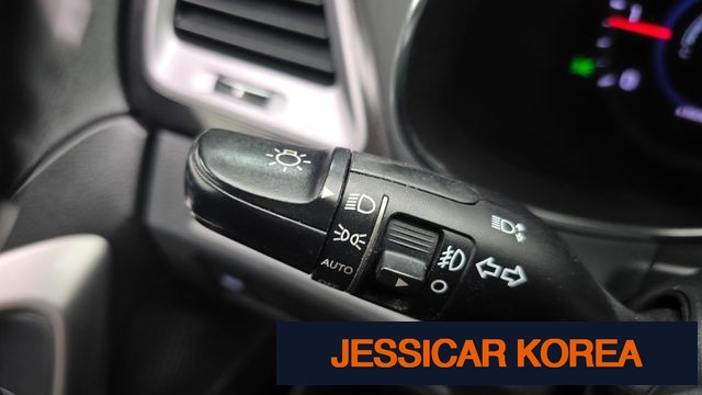 2014 Hyundai Santa Fe DM - Thumbnail 12