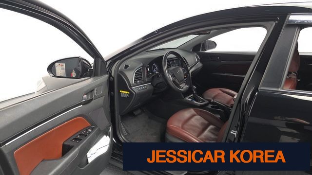 2018 Hyundai Avante AD - Thumbnail 5